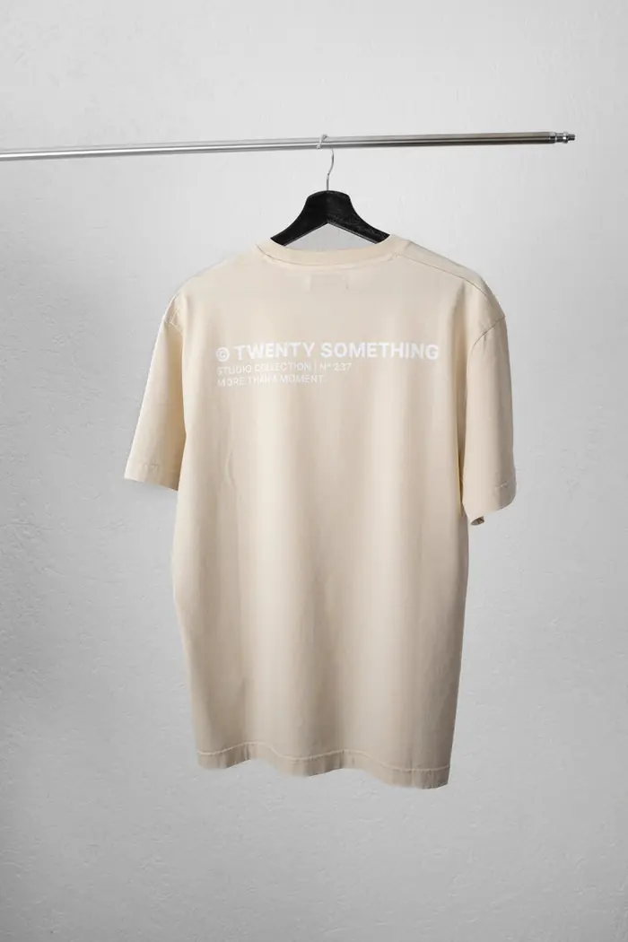 More Than a Moment Tee in Oat Milk, Rückseite